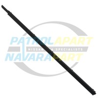 Genuine Nissan Weatherstrip RHF Manual Outer - Patrol GQ